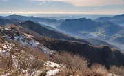 35 Panorama di pianure e Valle Brembilla...